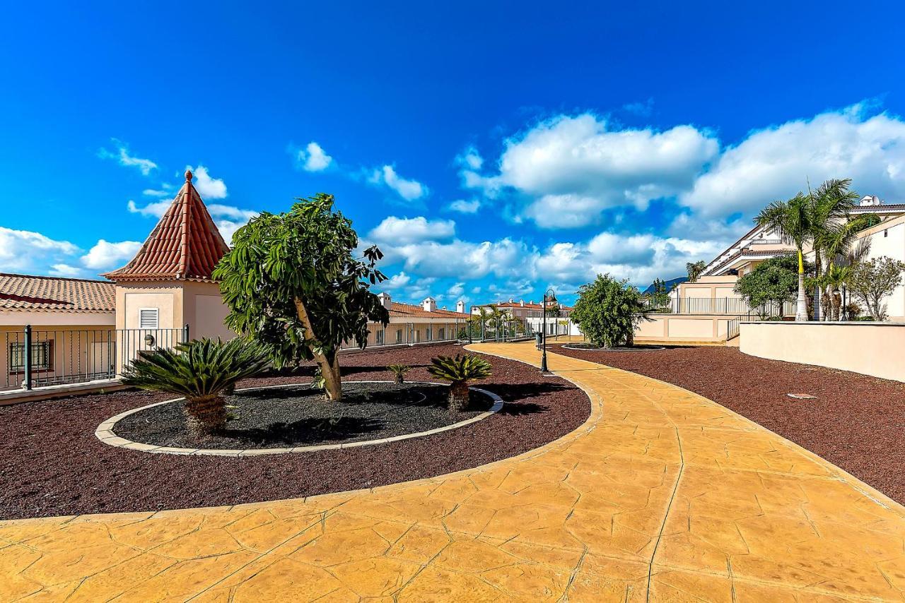 Garden View La Arena Apartment Puerto de Santiago  Bagian luar foto